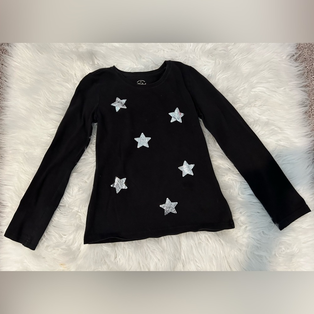 Girls long sleeve. Size: 7/8